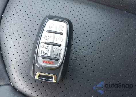 2023 Chrysler Pacifica Touring L z USA, uszkodzony, nr VIN 2C4RC1BG7PR505225